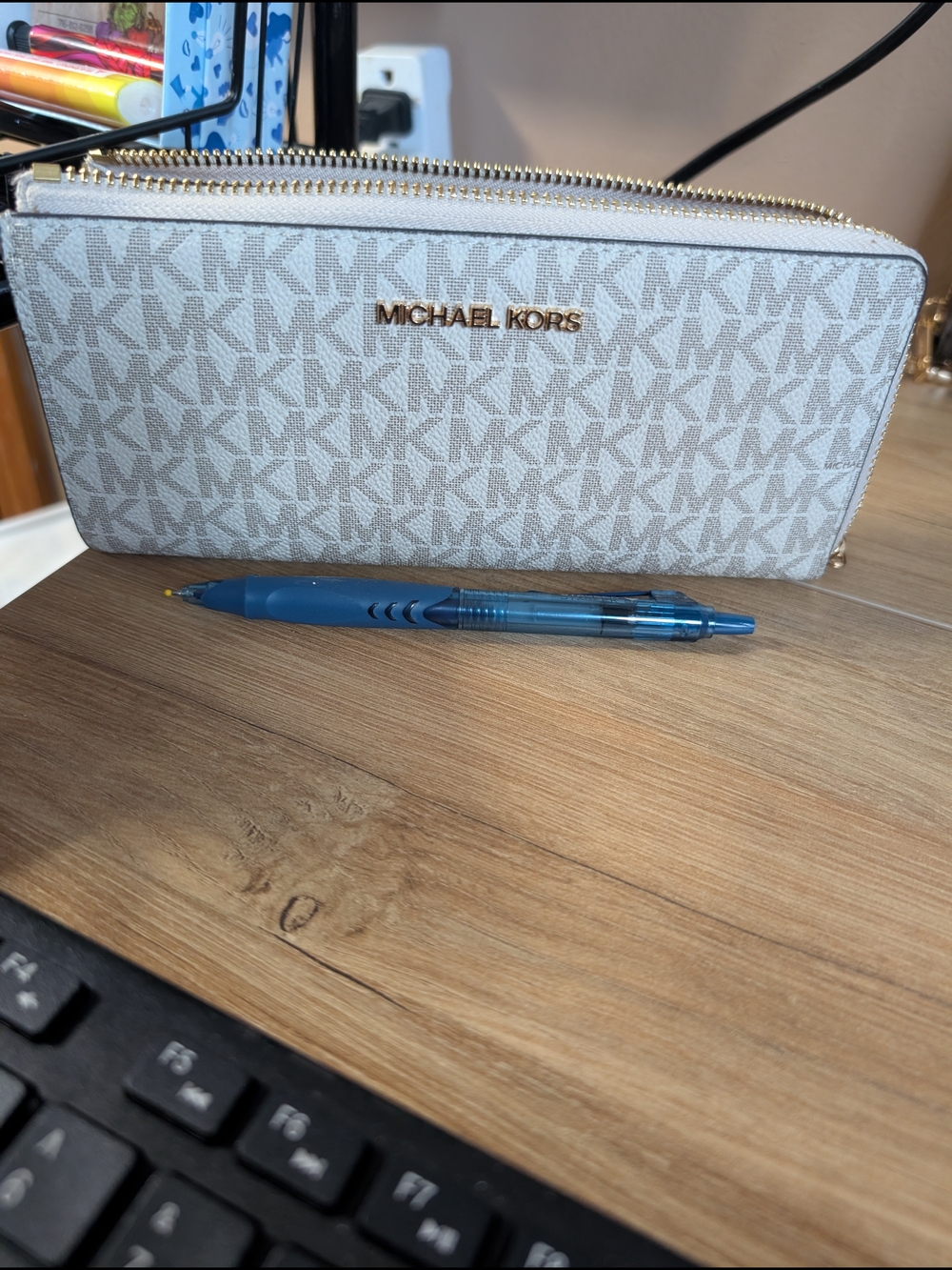 Michael Kors Beige Signature Zip Wallet